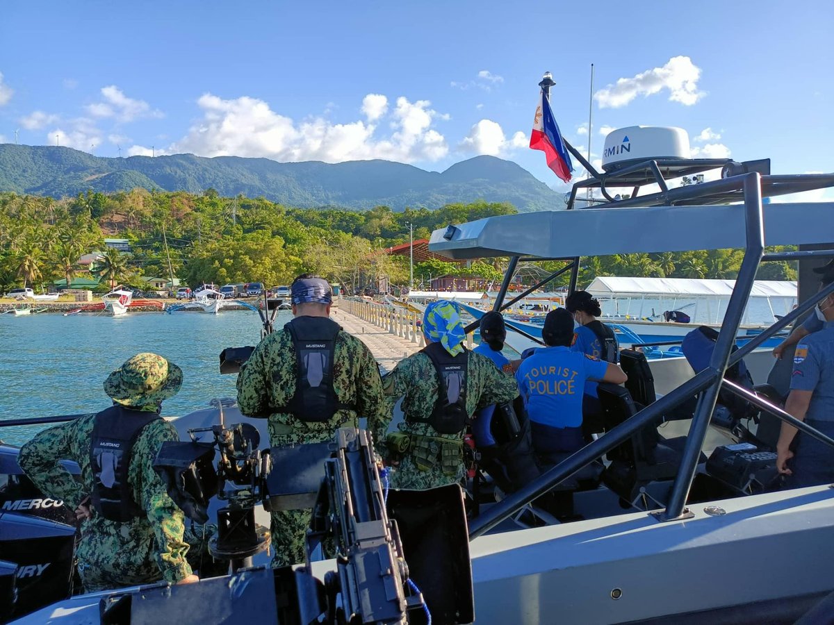OrminMARPSTA02's tweet photo. Fluvial Parade in Celebration of 500th Years of Christianity in the Philippines 🔱
PRESS RELEASE
#500yearsOfChristianity
#PuertoGalera
#OrminMarpsta
#TeamPNP
#PoliceSecurityAssistance
#FluvialParade
#BoatCrewHSTW35
#BoatCrewHSTW36
#Minolo
#PoblacionPuertoGalera https://t.co/lbs18lEJaH