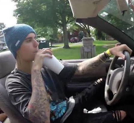 deanricksgf's tweet photo. justin bieber                      justin bieber
driving                           driving me crazy https://t.co/chztsMgcag
