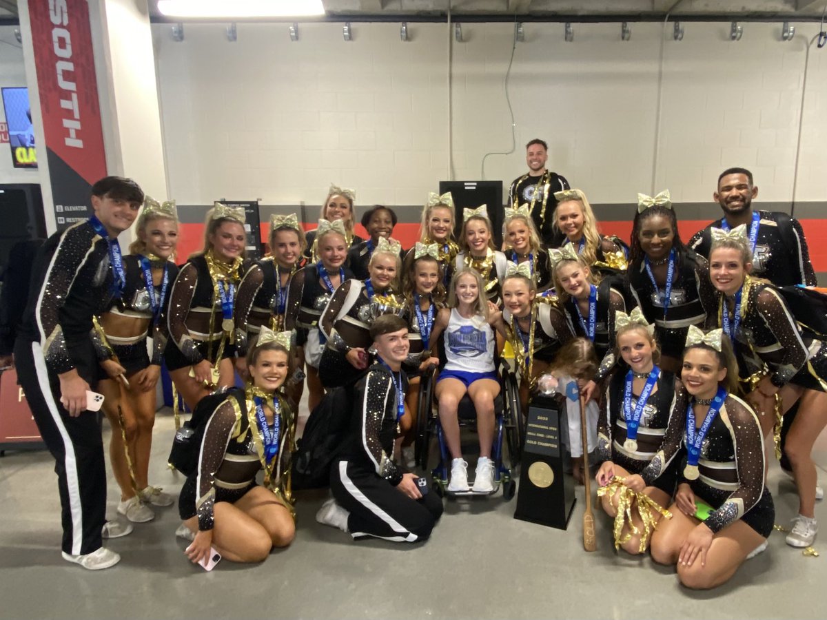 LACFGOLD's tweet photo. @ca_makaylanoble You are a true inspiration, so glad we could spend some time with you 💛 https://t.co/zw83g0a1qO
