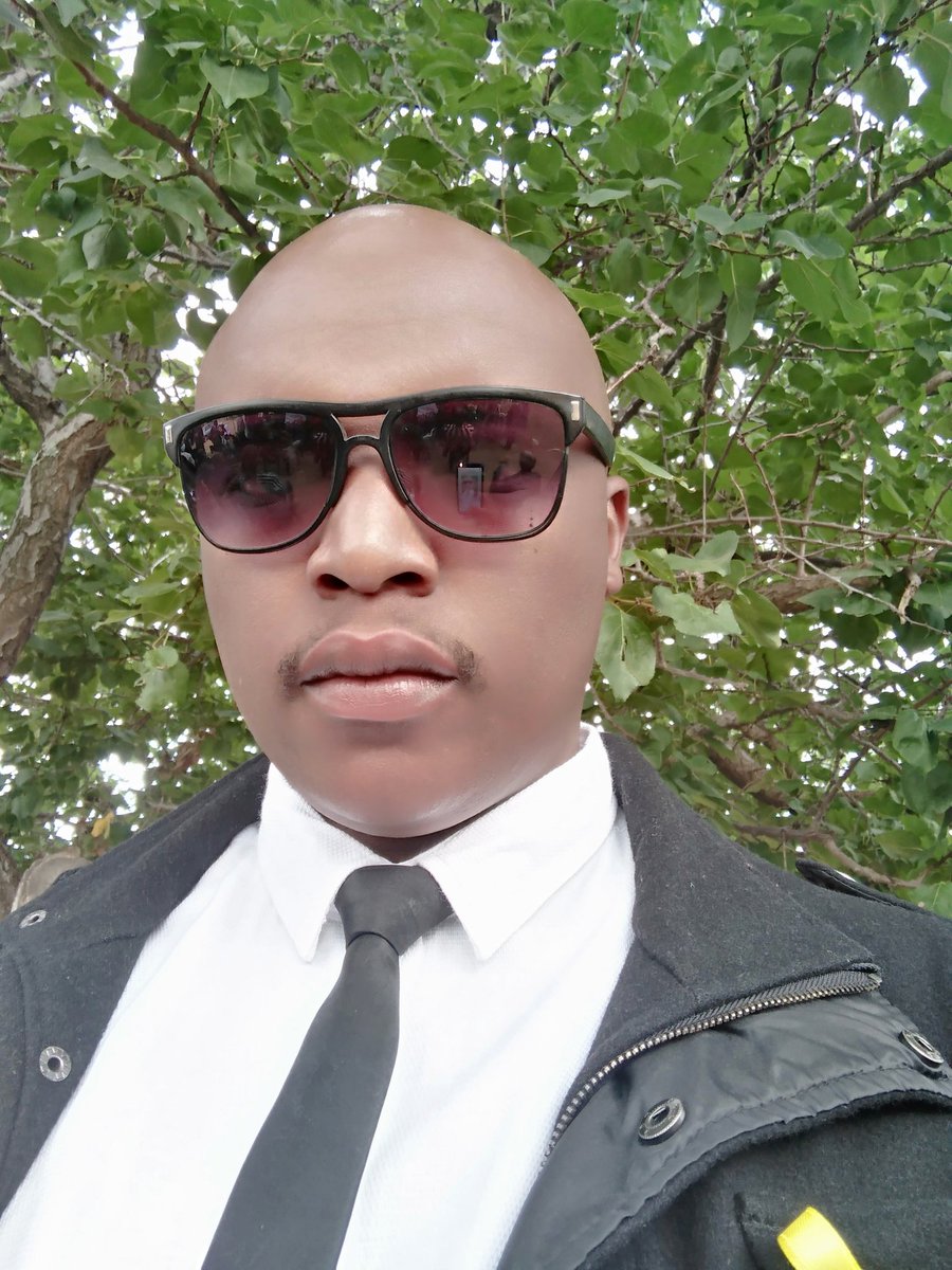 MJEPA's tweet image. Akesithi nje hello.
Baphi abosisi. 

#uMjoloWithAzola