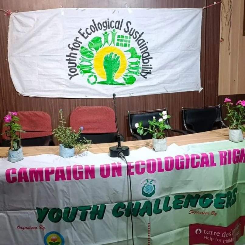 for_ecological's tweet photo. West Bengal youth Network organised Press Meet at Kolkata press club with the youth representatives from 3 partner organizations on 22nd April 2022 in support of  Voice for green earth campaign. Also they have distributed saplings to the press officials.

#voiceforgreenearth https://t.co/yjtWCC5Jfy