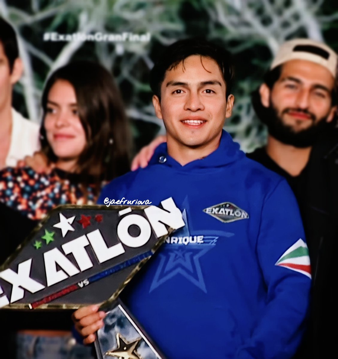 JaeFruriova's tweet photo. Si la vida así lo quiere, el próximo domingo a esta hora, tendremos a Koke como el campeón de All Stars y bicampeón de Exatlón... Venga mi niño, confiamos mucho en ti, todas las mejores vibras para ti en esa super final. 🕯️🕯️🕯️ https://t.co/SzLi3OPcXd