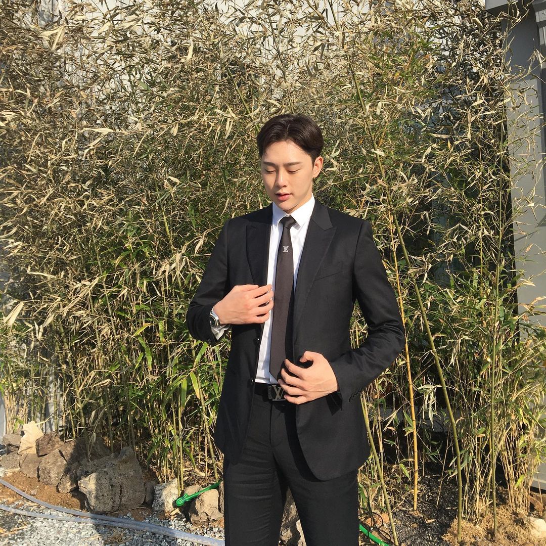 VIINIarchive's tweet photo. 220425 권현빈 인스타그램

#VIINI #비니 #권현빈 #KwonHyunBin https://t.co/UiZRnc7M1M