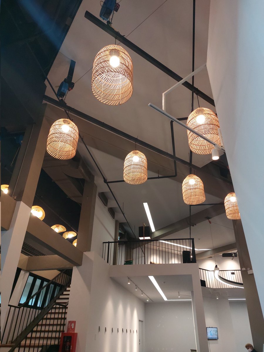 kanyanutpp1's tweet image. มาได้นะทุกคน ธีสีสเพื่อนมายเอง
#3How