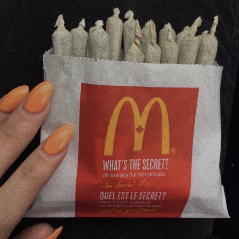 PotSmokingApp's tweet photo. McJoints 🍟💨