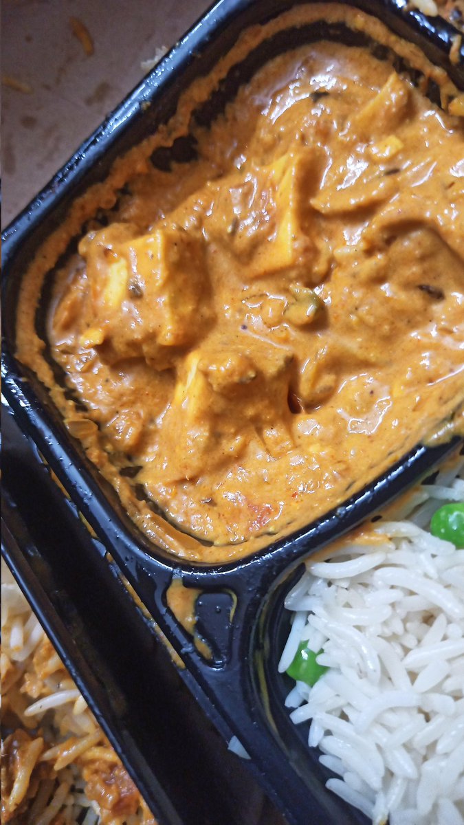 Debchayan's tweet photo. @SwiggyCares ok. please refund https://t.co/WJKnnTewmT
