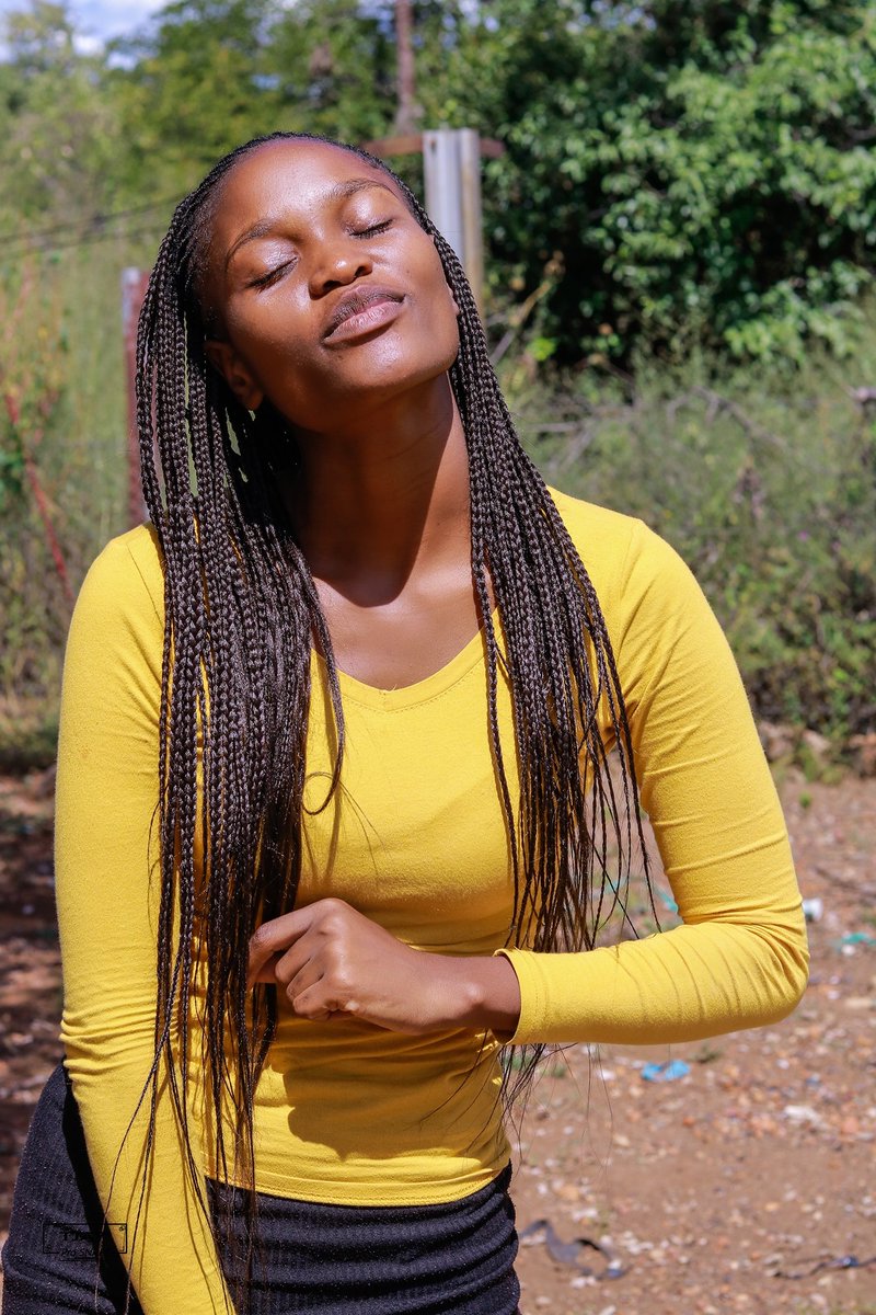 Personal photoshoots:76164667