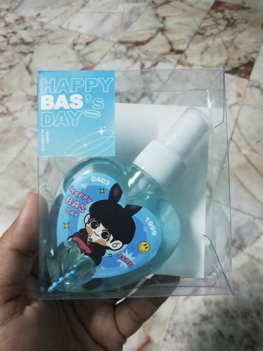 yingying_basbas's tweet photo. @looknnaam  ได้รับสเปร์ย น้อนแล้ว
น่ารักมากๆเลยค่า ขอบคุนนะคะแมะ🙏 https://t.co/DG7tOjnHkD