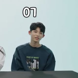 autrainee_'s tweet photo. Choi Hanbin, ‘07 liner (15 y/o). https://t.co/2Nz4geybPj