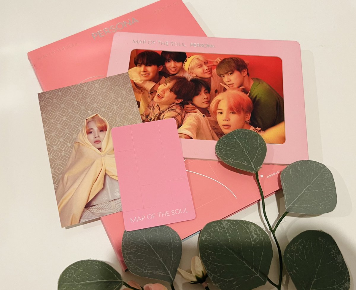 snowflowergifts's tweet photo. ੈ♡ Persona Album Giveaway
— 1 Winner | Worldwide

›  RT, Followers Only
›  Ends April 28th         
›  See reply for info https://t.co/WhlVySiADD