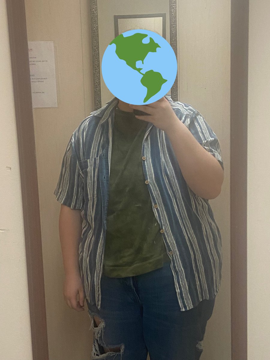 univspo's tweet photo. bc ?

hiii ,, these are some recent mirror pictures i’ve taken ! ive lost almost 25lbs since the beginning of the year (the last 2 pictures) https://t.co/wC9f4wcQk6