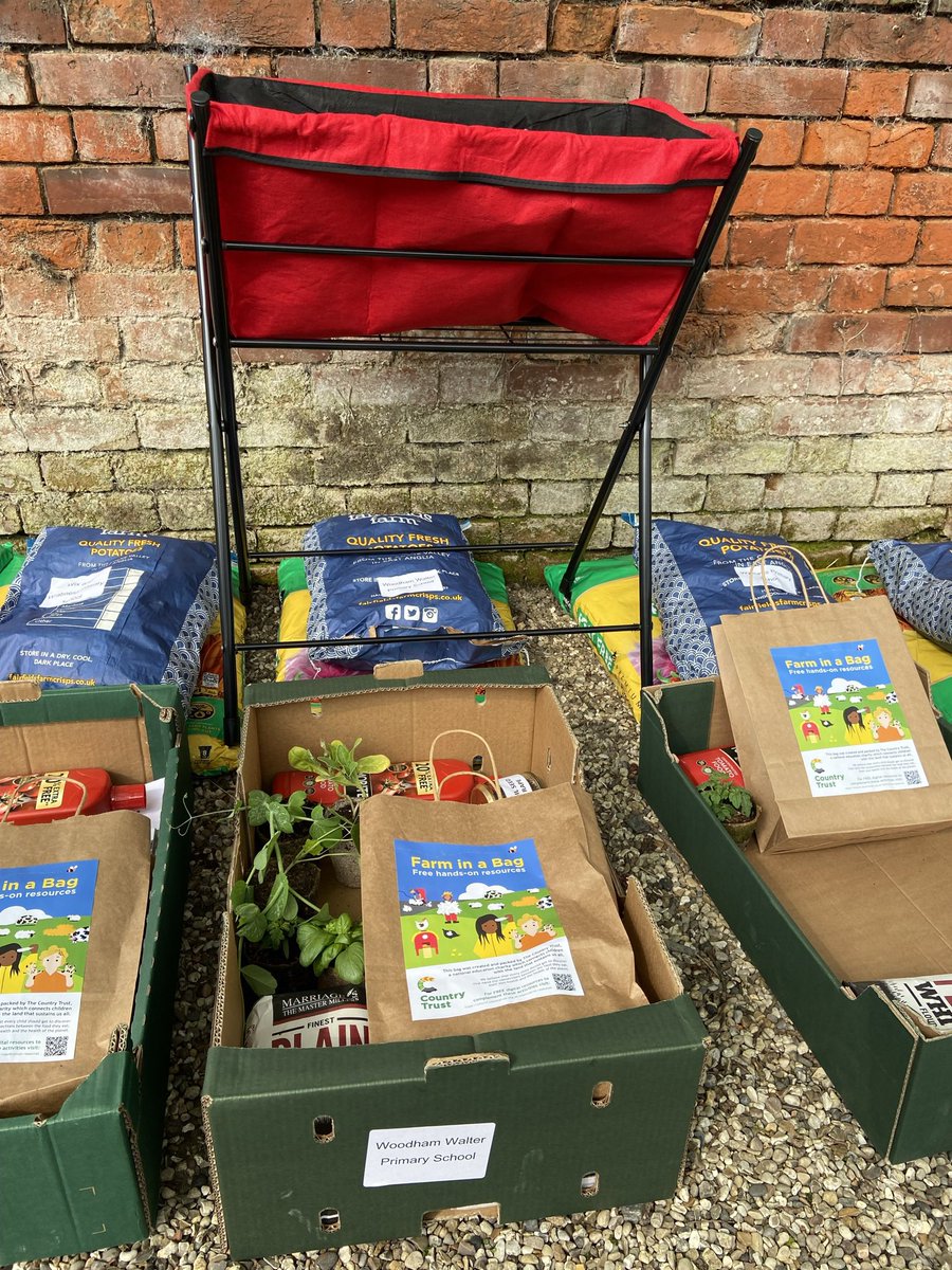60 lucky primary schools are having this Event Package delivered to them today (or over the next few days) for their KS2 children to complete!  

Enjoy &amp; make the most of it all!!

#esffd2022 #essexschoolsday #fieldtofork #essexschools #essexfarming