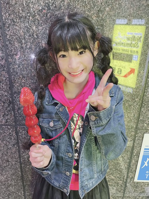 Twitterのコスプレ画像15