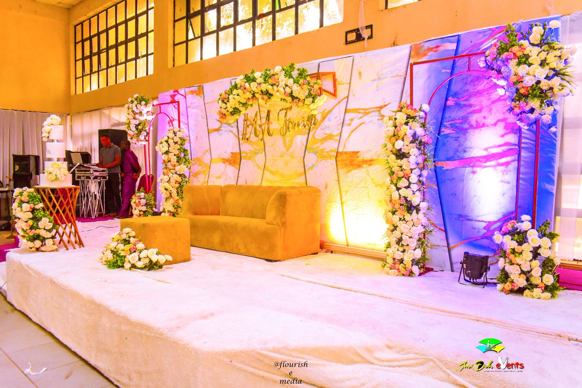 Experience class and luxury at your events..
DM @justdebsevents and allow us help you make all your events spectacular 👌
#justdebsevents 
#theeventguru 
#nigerianeventplanner
#BellaNaijaWeddings 
#nigerianweddings
#justdebsevents