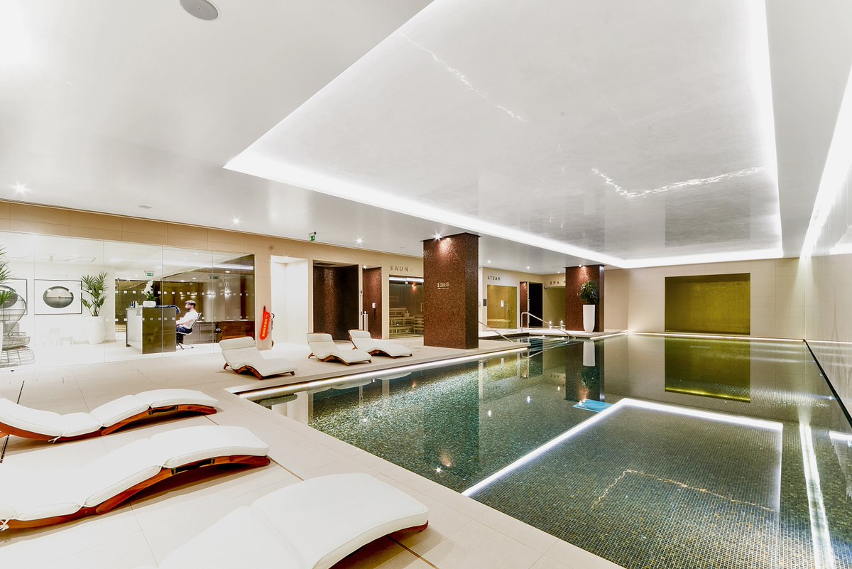 ChaseEvansLtd's tweet photo. #forsale @ #Aldgate, central London, is this outstanding 3 beds, 3 baths property @ #GoodmansFields development. Approx. 1300 sqft / 120.75 sqm + terrace + balcony. Superb leisure facilities. Nearby Tube & #Crossrail. See more : https://t.co/ifPsPQlBG5 https://t.co/iUd3Di1l4f