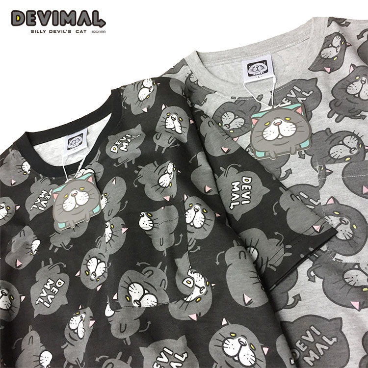 AnimoreMate's tweet photo. 🐱✳︎FaceTシャツ発売中✳︎
Reluxシルエット【Black & MixGray】
.
#devimal #でびまる #デビマル #ねこ #悪魔
.
#絵 #イラスト #キャラクターグッズ #kawaii #かわいい #キャラクター #動物イラスト #ねこくん #lineスタンプ #sticker #cat #キャラT #ねこ部 #総柄Tシャツ https://t.co/MxhFwaxwuG
