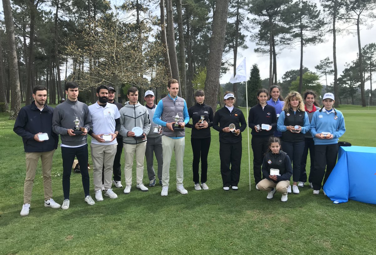 CTJFGallegaGolf's tweet photo. @albadoja y Jacobo López Malo se convierten en los Campeones Gallegos Absolutos Femenino y Masculino.
Felicidades y enhorabuena también al resto de premiados.
https://t.co/JmsDe0rAlA https://t.co/uKTImbKvp3