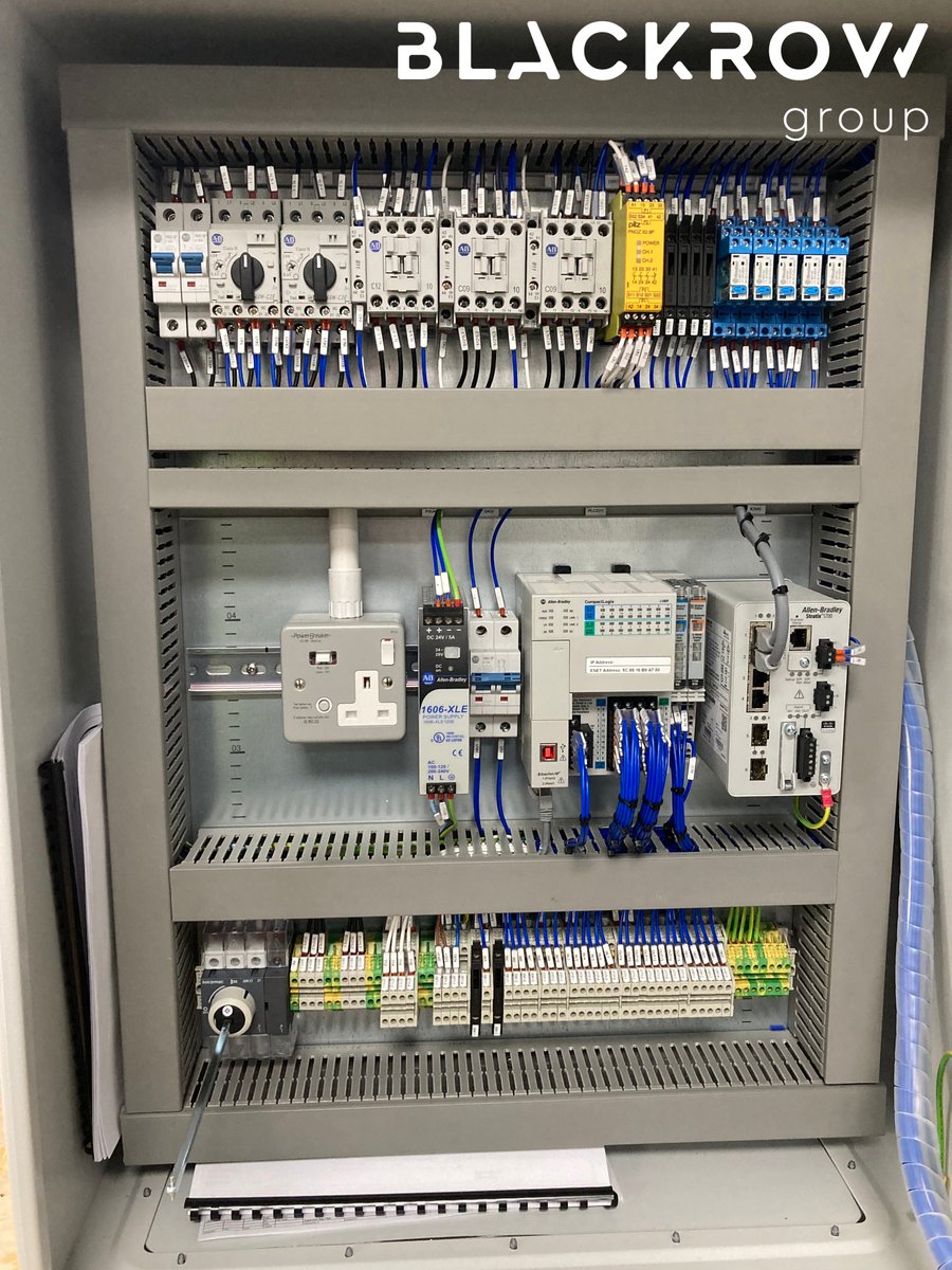 BlackrowGroup's tweet photo. Our latest control panel leaving HQ this morning, the panel is controlled using Allen-Bradley.
#blackrow #controlpanels #allenbradley https://t.co/6smeZMGSt0