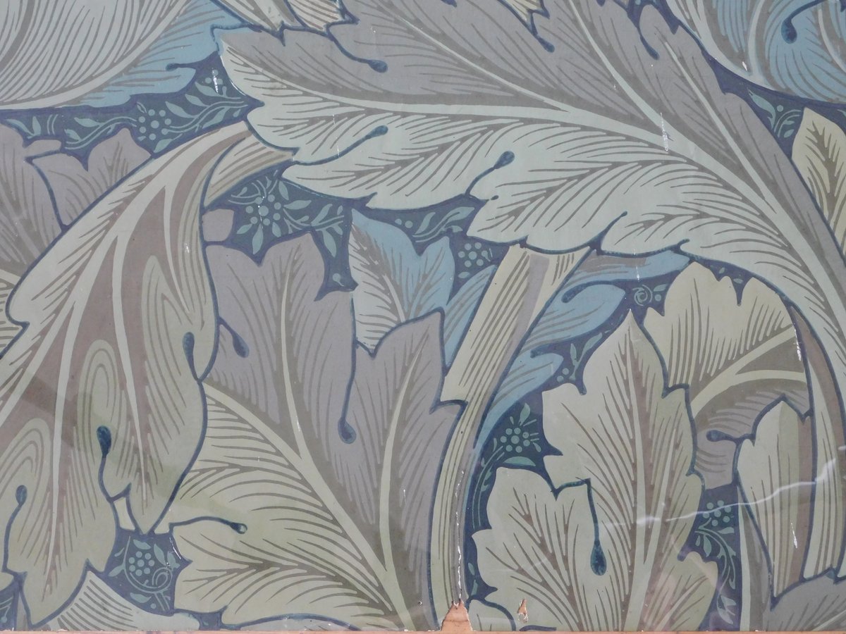 On this day in 1876 the design Acanthus was registered. To print this design in full, it took up to fifteen different colours and hues and a total of thirty wood blocks!