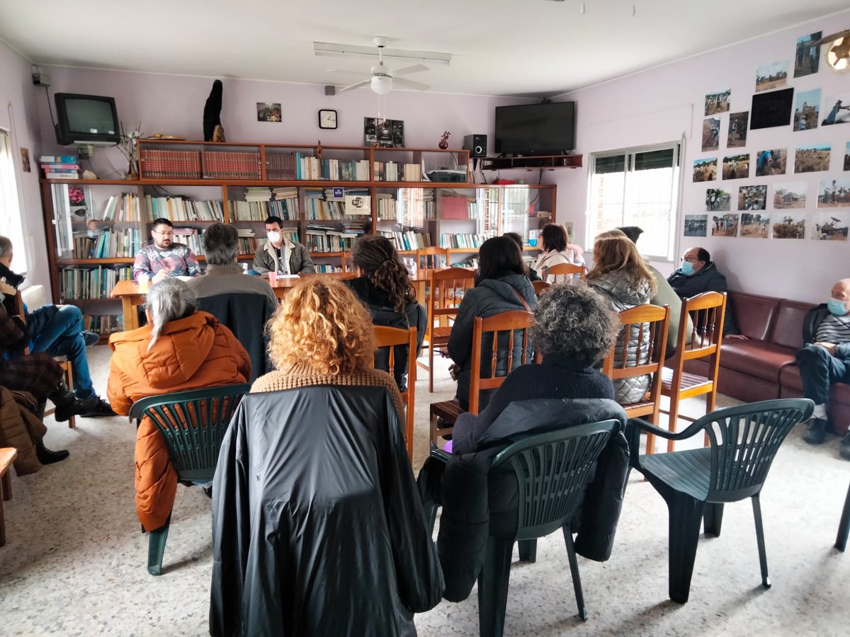 coladodovento's tweet photo. Participamos no movemento asociativo que acordou en Tuiriz este sábado constituír en breve a Federación de Asociacións da #RibeiraSacra para que a veciñanza participe nos organismos de toma de decisión sobre o territorio e para a defensa do Patrimonio e do futuro das nosas aldeas https://t.co/TYnyHdJBen