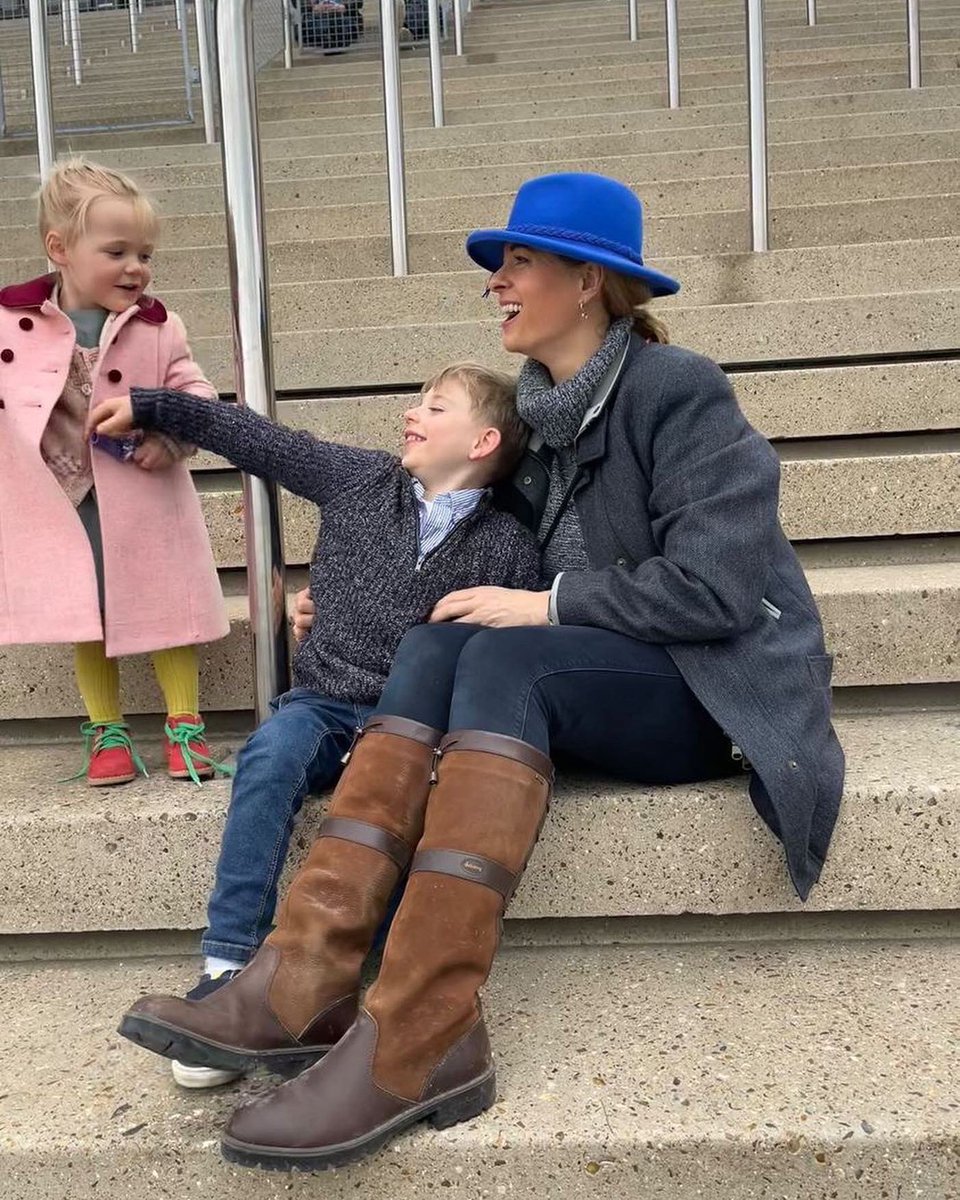 Carrie Jenkinson tweet media