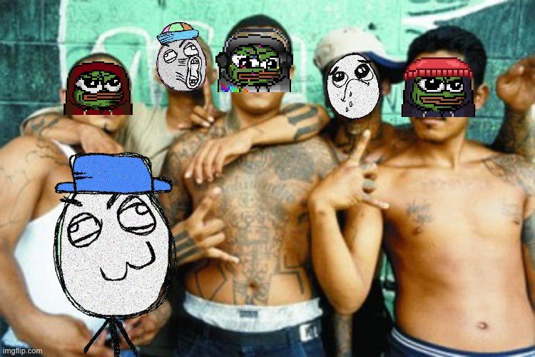 BoyfriendsWife_'s tweet photo. @DNS_ERR @Darkfarms1 @DarkfarmsFrens #SmowlWorld #DerageWorld #GangGang @DarkfarmsFrens https://t.co/IBeZhRkCU6
