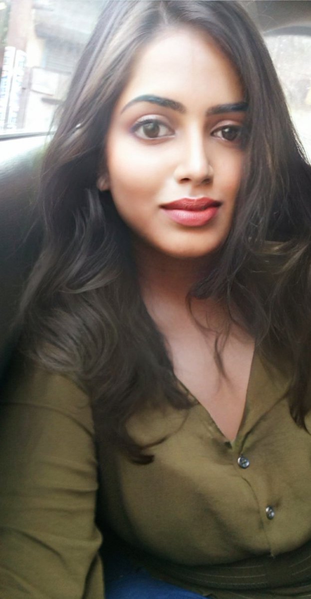 GuptaAnnushree's tweet photo. Shine through ✨ https://t.co/Zzkc3R7Vn7