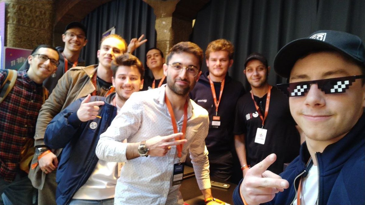 L0GYKAL's tweet photo. A happy look on @APWineFinance hackaton winners' faces who just won $5000 in $APW 😊 
cc @MauriceWbr @kkpeckk https://t.co/iCjV8zvgVT