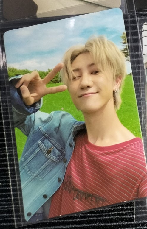 _pshdazed's tweet photo. can a carat tell me the mp of this hao pc😞 i'm not sure what it's called plano ko makipagtrade hehshwh https://t.co/y2RvKfIK00