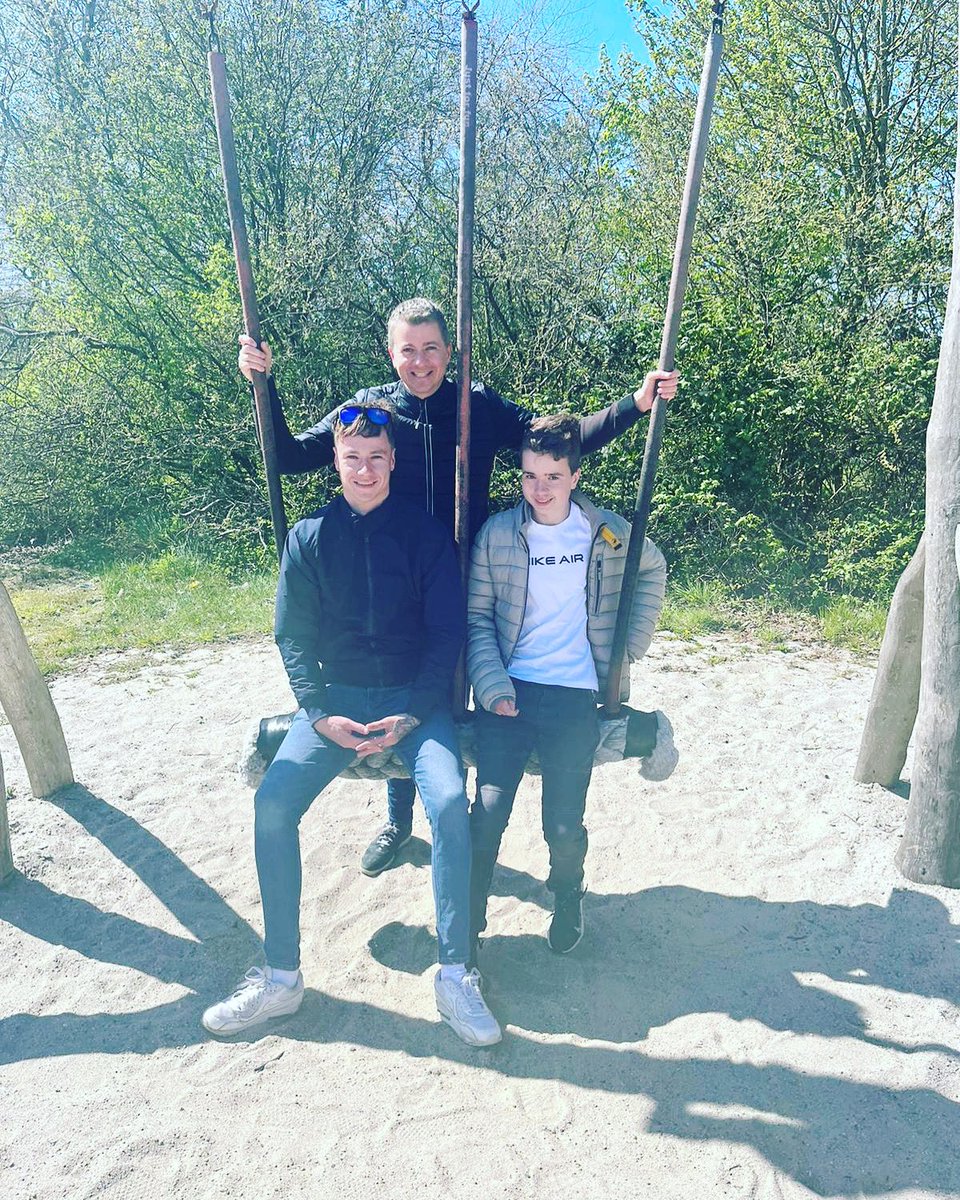 williammeister's tweet photo. I am blessed with 4 children. Two of them are sons and two daughters. Yesterday spend some time together. So proud of my boys. https://t.co/YqgHfuh4VW