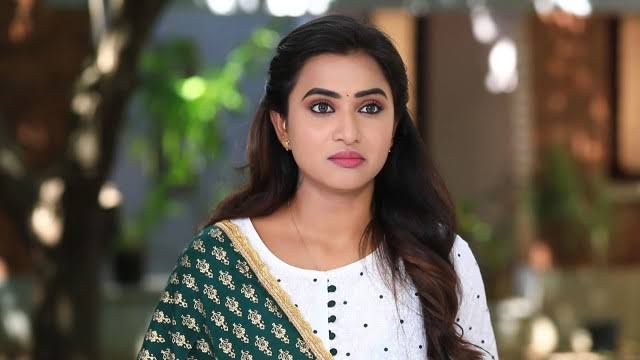 Tomorrow night serial actress Vaishnavi booking panniruken