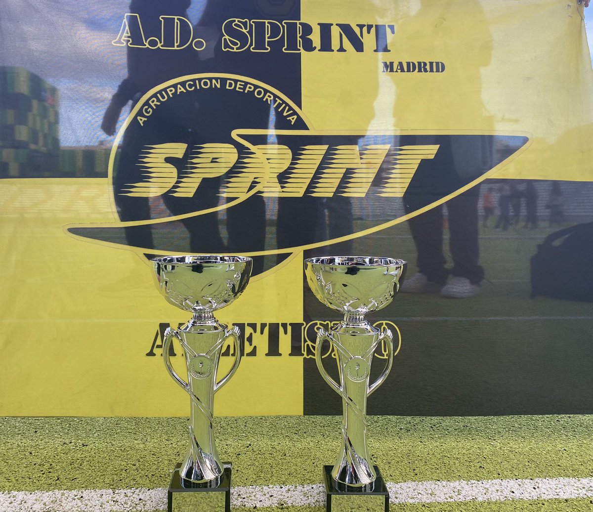 adsprint's tweet photo. Cto Madrid de clubes absoluto Oro

🥈chicas y 🥈 chicos 

Enhorabuena equipo!!! 

🖤💛

#agrupaciondeportivasprint
#atletismo #ctomadrid #ligaclubes https://t.co/Cj31awRusv