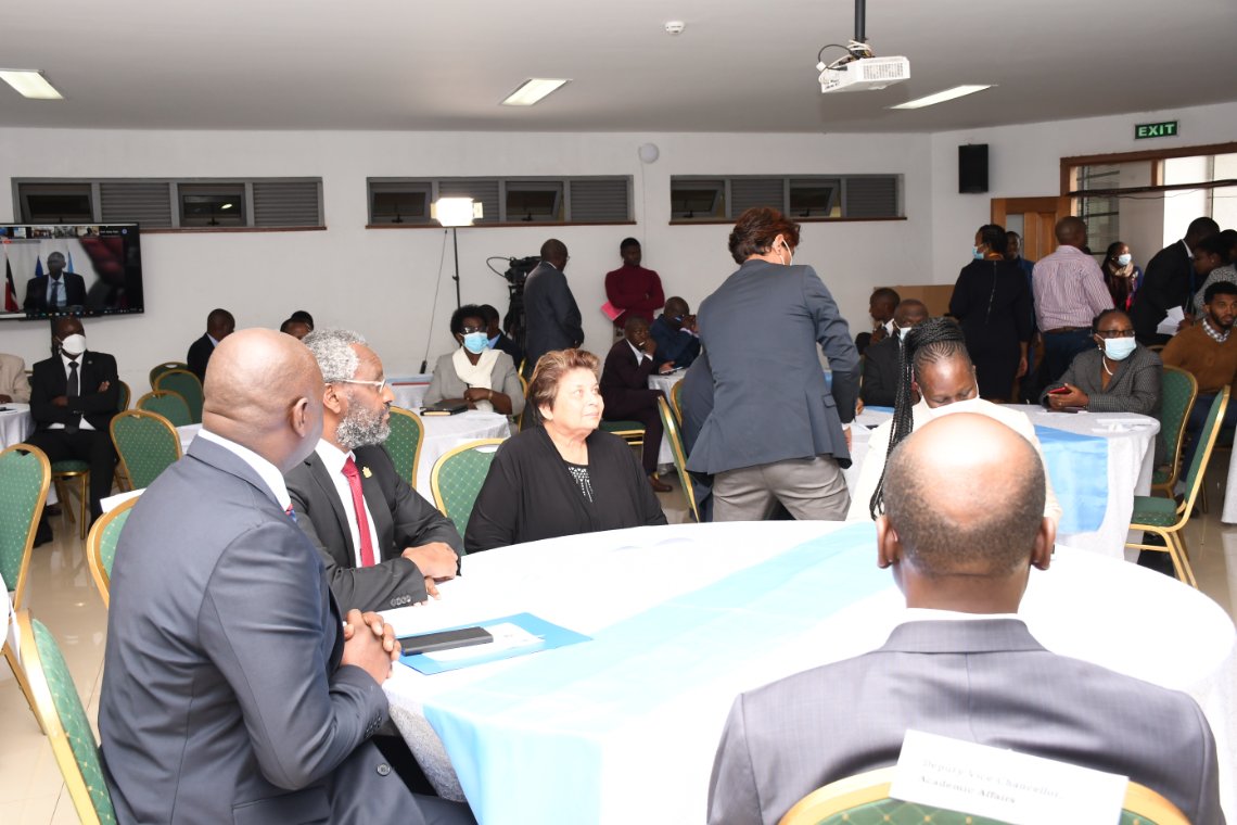uonbi's tweet photo. Government representatives, Vice Chancellors, CEOs and other stakeholders have congregated at the UoN Towers for the launch of the International Institute of the Online Education, Kenya National Centre #IIOE https://t.co/8cAiPmmKeS