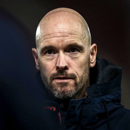 DeadlineDayLive's tweet photo. 🚨 Erik Ten Hag told the Man United hierarchy they could do with signing almost an entire XI in terms of improving the level of the squad. 

Ralf Rangnick has backed this up, and he does not think that many current players are up to the standard. 

(Source: @MiguelDelaney) https://t.co/ad1KQ4qEOa