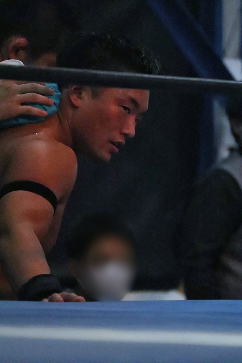 abc_bushi's tweet photo. 2022.4.23 2AWスクエア 全日本プロレス

 #STRONGHEARTS 対決凄かった！
個人的にはセミの時暖房でも入ってるのかと思うくらい暑かった！熱かった！

毎秒カッコよかった

#ajpw
#cc2022
#thawk
#入江茂弘 https://t.co/dMNEiVVQkO