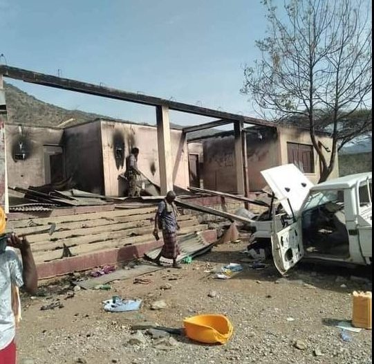 wallace_to98's tweet photo. Les forces terroristes de la junte du tplf ont détruit les infrastructures et les installations civiles dans la ville de #Konnaba, #Erebti et #Barahle de la région #Afar, avant le retrait. Une enquête indépendante doit être menée sur ces crimes et autres violations causées ! https://t.co/70cFAyB7Jn