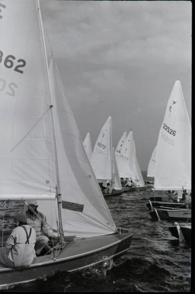 Day 25 #Archive30 Today #SportArchives we wanted to share this picture “Regata Snipes 71637F MMB (Col. J. Maseras)”. Our archives are full of lots of sporting pictures: bit.ly/3ciTI8b