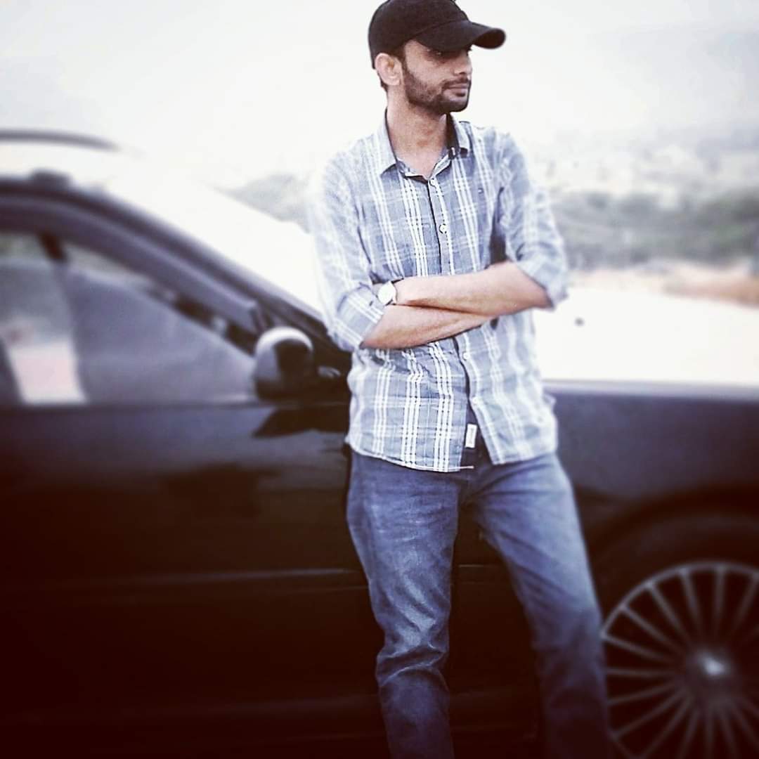 Haroon_Rasheed8's tweet photo. #NewProfilePic https://t.co/Ad17hmVNSG