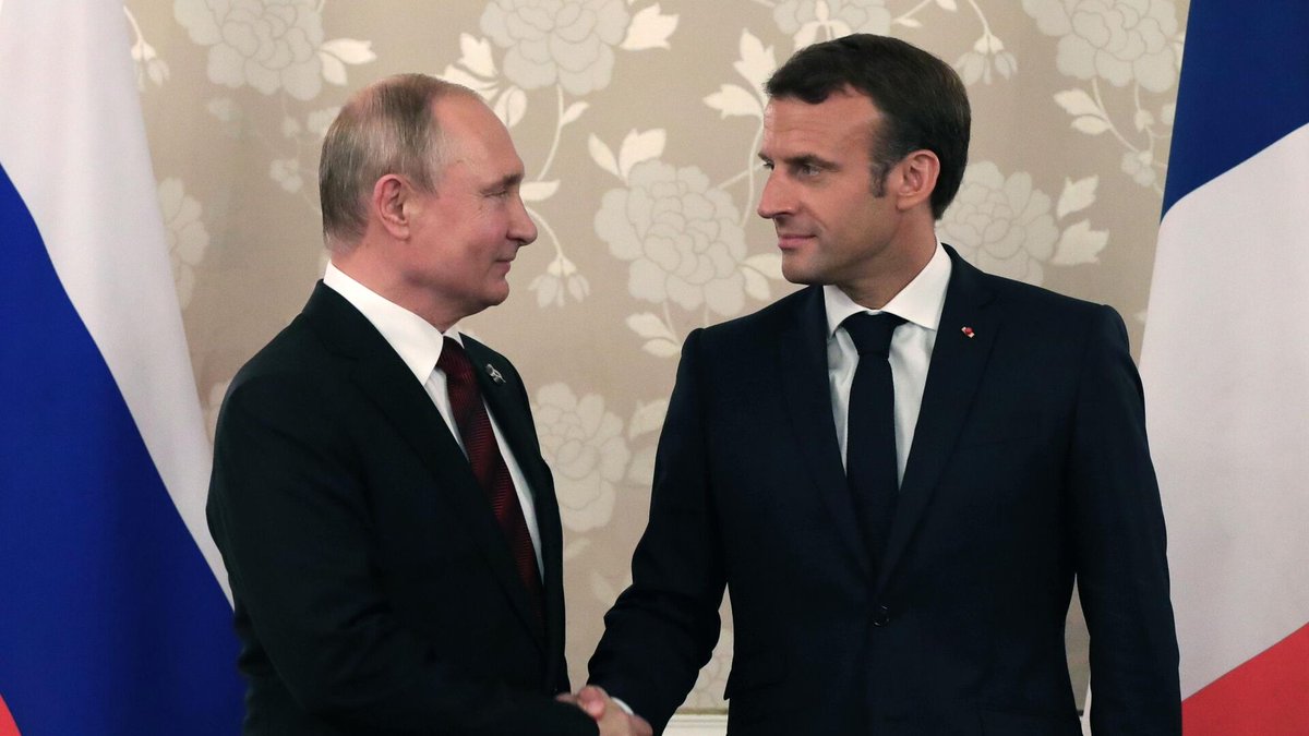 ✉️ Президент России В.В.#Путин направил поздравительную телеграмму Э.Макрону по случаю переизбрания на пост Президента Французской Республики.

#РоссияФранция

🔗 is.gd/6oQwyd