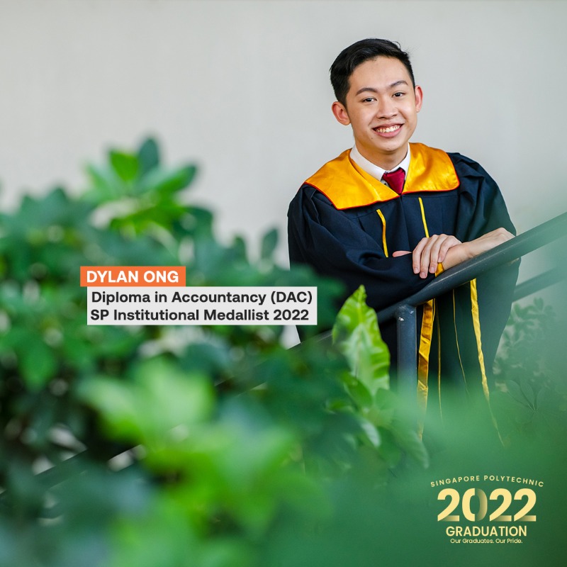 SingaporePoly's tweet photo. Despite not faring well in his ‘N’ Levels, the Mayflower Secondary School alumnus went on to excel in ITE and eventually emerged as an Institutional Medallist and Tay Eng Soon Gold Medal award winner in SP. 💪 Congrats Dylan!
#speye #singaporepoly #SPgrad22