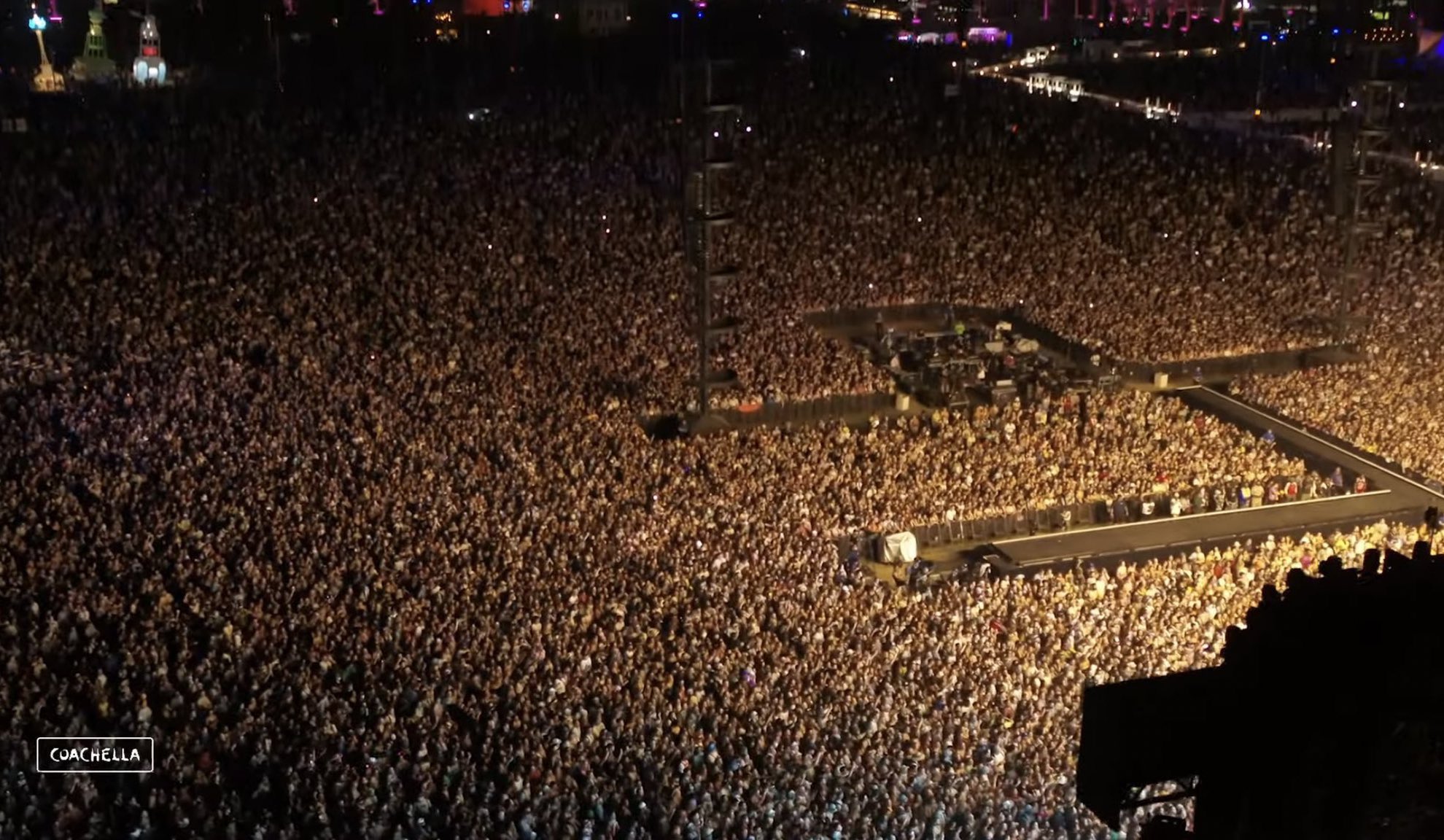 Pop Crave on Twitter "The crowd during TheWeeknd’s set at Coachella