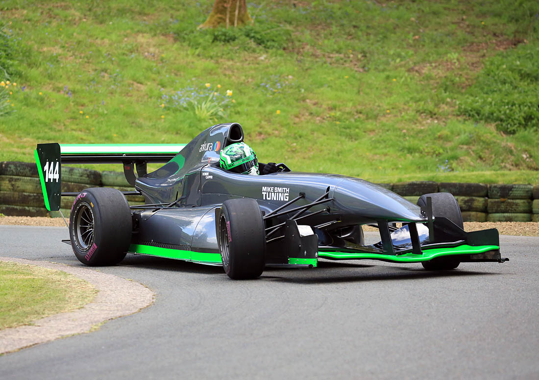 <a href="/Robcapper/">Robert Capper</a> ....Good to see you back on the hills. 👍 <a href="/EmpireRaceCars/">Empire Racing</a>