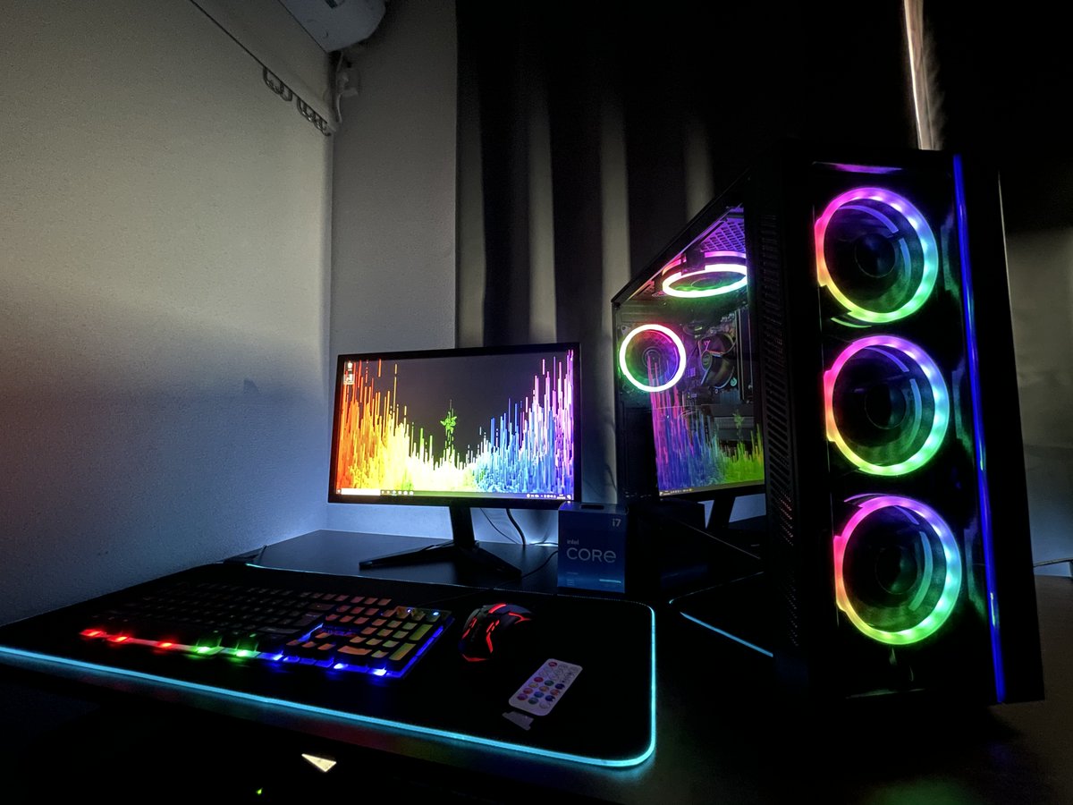 Betagames_Co's tweet photo. βGamesは月間ゲーミングPC生産量20～40件
メンバーと共に制作を行っております
数多くの実績が御座います

#βGames_実績

🟡#無料 案内🟡
① #ゲーミングPC お見積り
② #PC相談
③ #アフターサポート
④ 他ショップPC相談等

下記URLでLINE追加できます‼

✅https://t.co/BPwc37Or15✅
　LINEまで❗ https://t.co/kN7CPlX64B