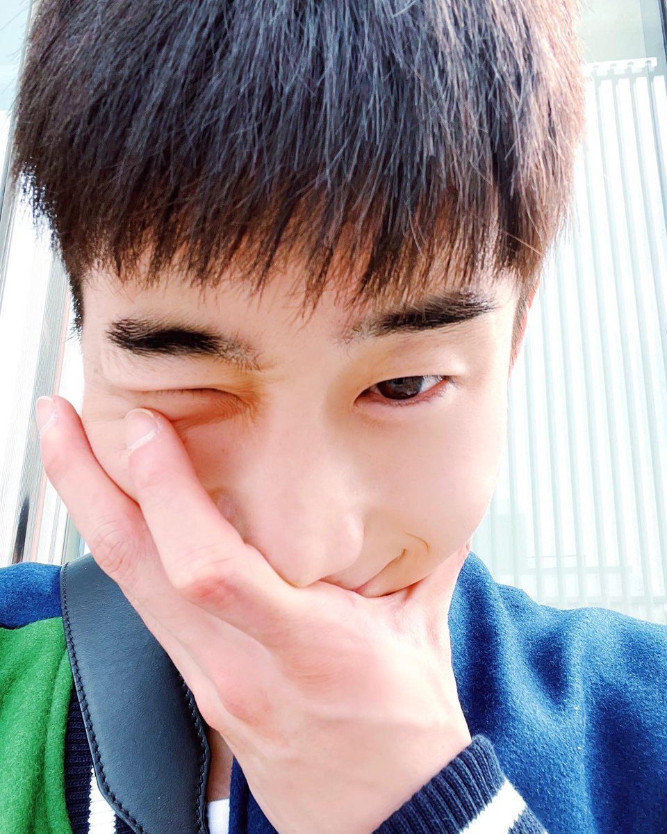 아기볼따꾸찌부샷