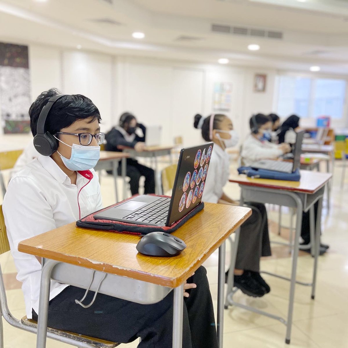 ASPSDubai's tweet photo. At #ASPSdubai we focus on students learning through experience and here is another great opportunity.

Selected students from Year 6 and 7 attended an online orientation for #Diplomathon 2022 by co-founders Mr. Hridhay Bhatia and Ms. Niyyati Khanna. https://t.co/BpuNED8wjt