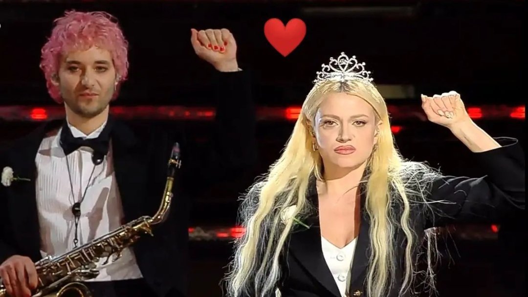 non vedevo l'ora di usare questo screenshot... antifascistε sempre, W la liberazione.