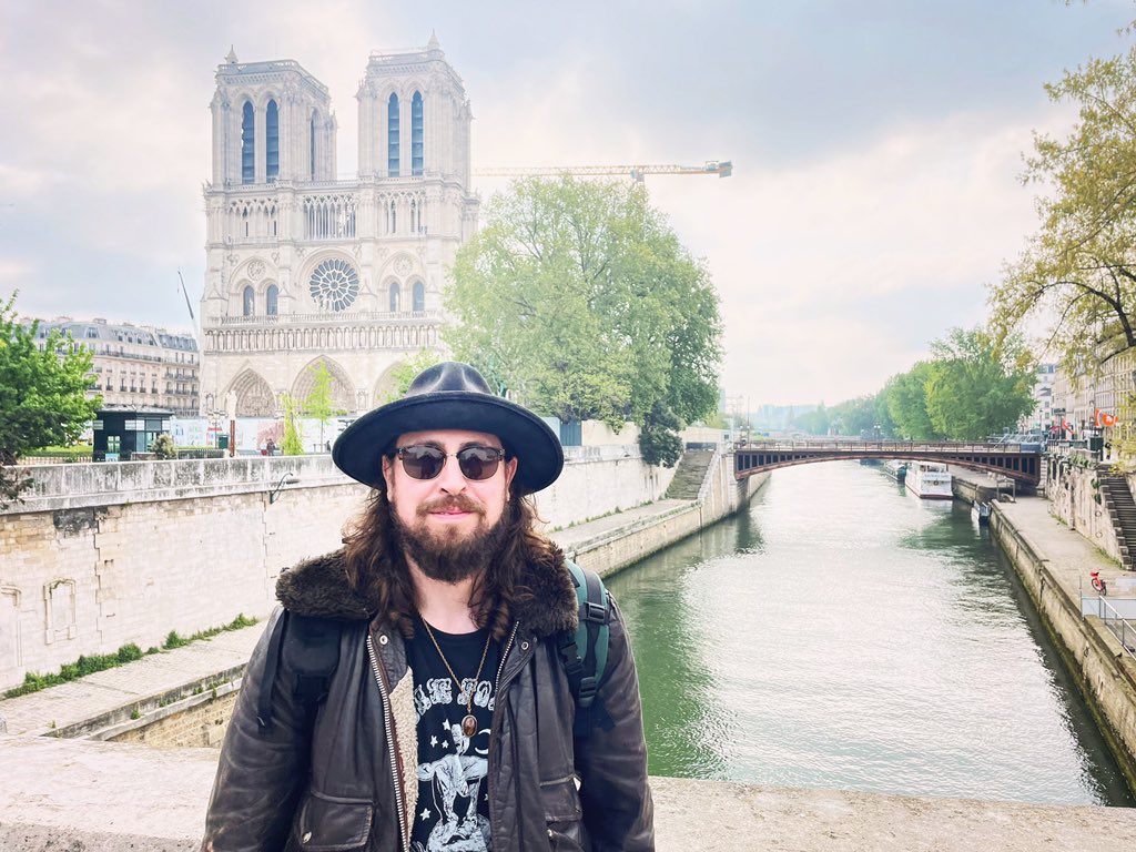 Gooood morning #Paris!