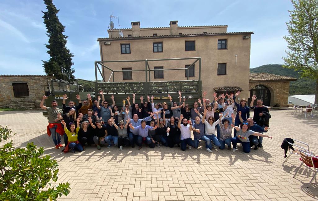 Divendres passat, vam organitzar un super esdeveniment intern per crear equip, fer cohesió i reforçar encara més els vincles de tots els que formem part de la família de Som Prevenció!

Orgullosos del nostre equip! 💪🏻
Som Prevenció!! 👷🏻‍♀️
somprevencio.cat