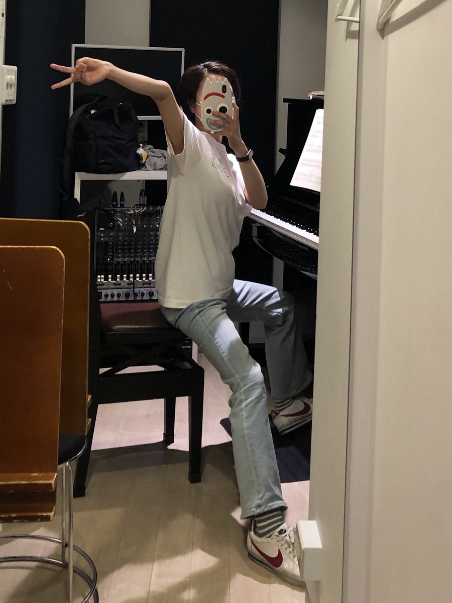 猿腕ってどんな腕 腕が極端に曲がってしまう原因と予防法とは K Journal