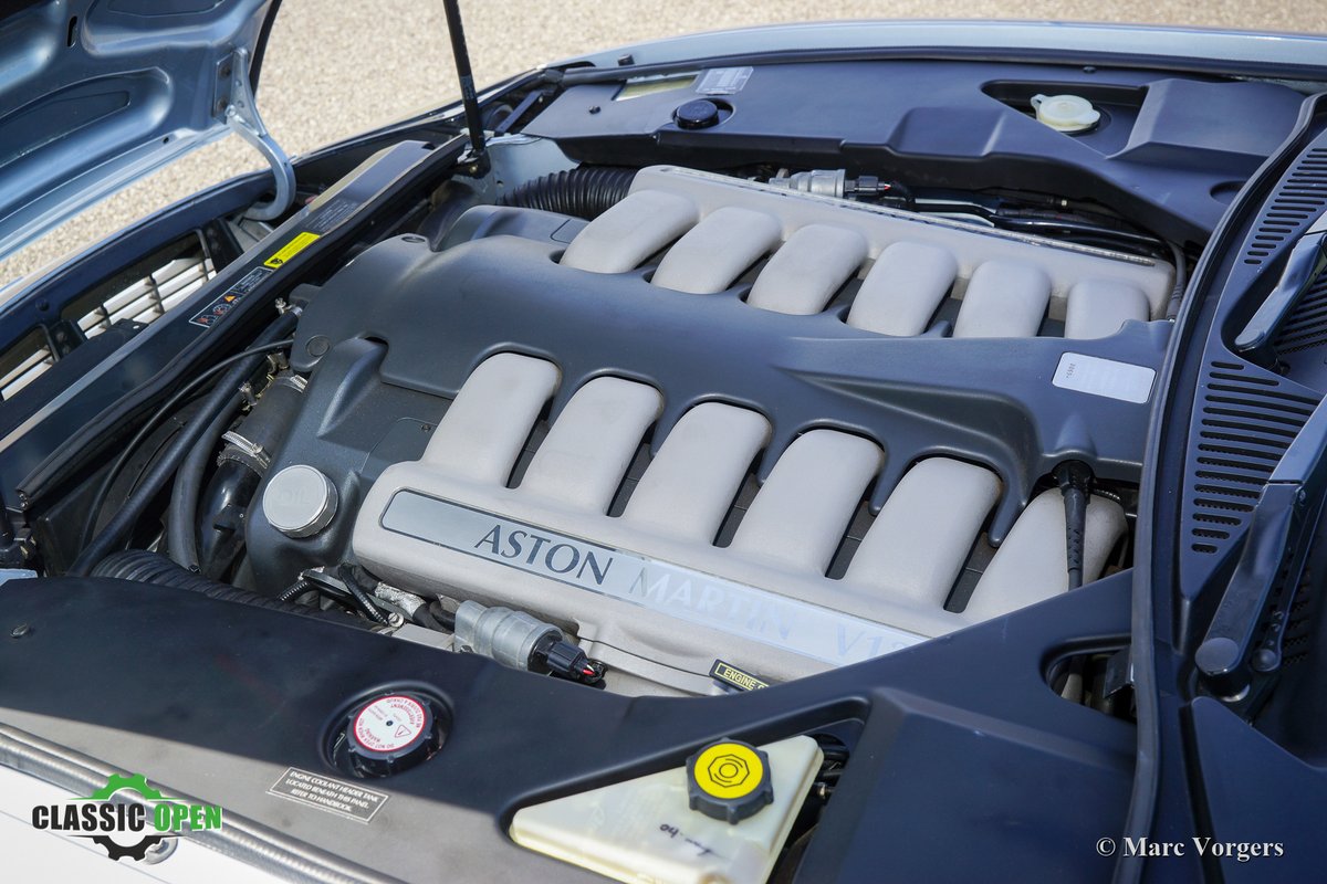 ClassicarGarage's tweet photo. Handsome Powerhouse! Magnificent Aston Martin DB7 Vantage Volante for sale at Classic Open. Can you believe it is 22 years old already? https://t.co/RNHWeJi4Pu
#AstonMartin #AstonMartinDB7 #DB7Vantage #DB7Volante #Youngtimer #Classicargarage #ClassicOpen #MyClassyRide https://t.co/HJRabtNp9l